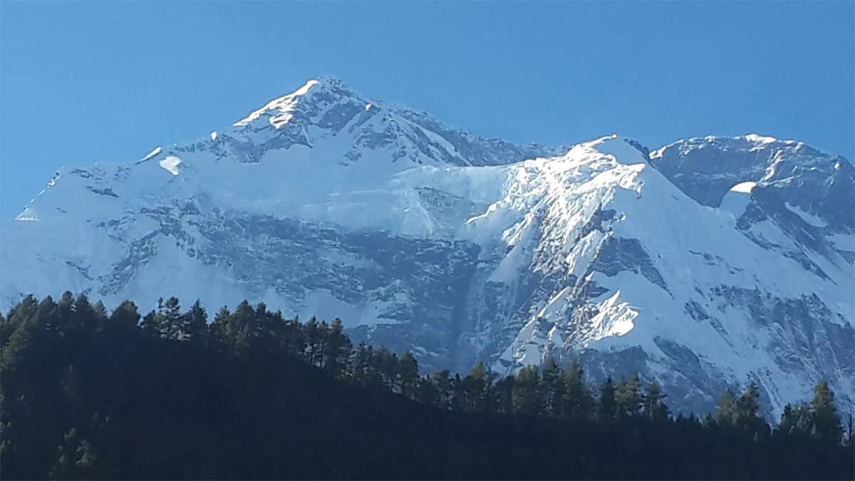 Chulu West Peak Climbing