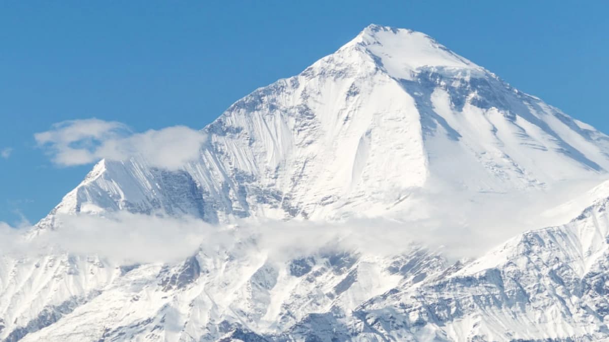 Dhaulagiri Circuit Trek