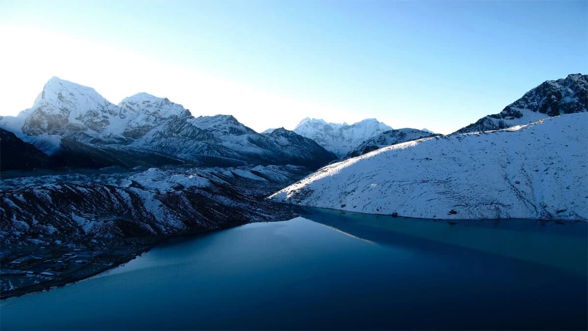 Gokyo Lakes Trek Difficulty