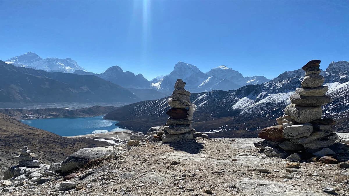 Gokyo Lake Renjola Pass Trek