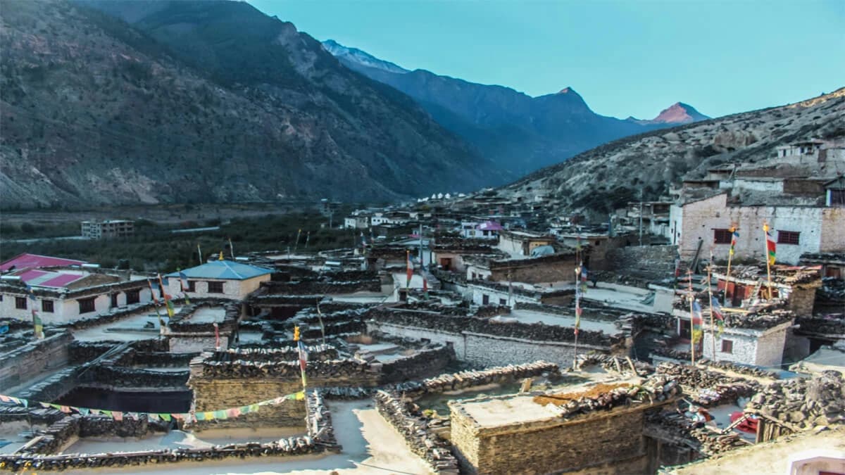 Upper Mustang Jeep Tour