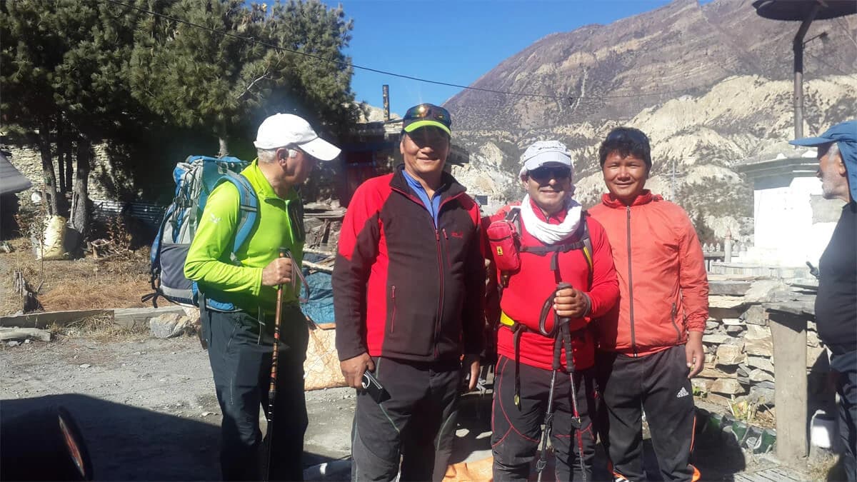 Pisang Peak Climbing