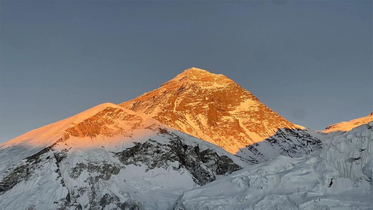 Everest base camp trek