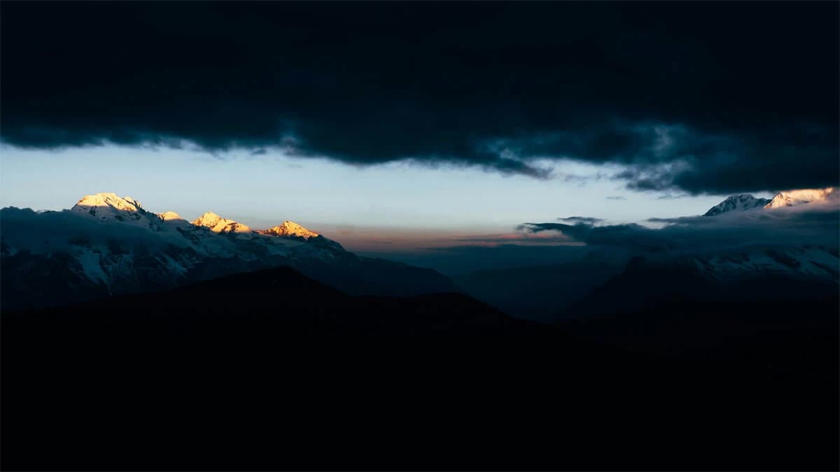 Yala Peak Climbing