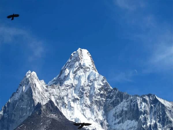 Amadablam base camp trek