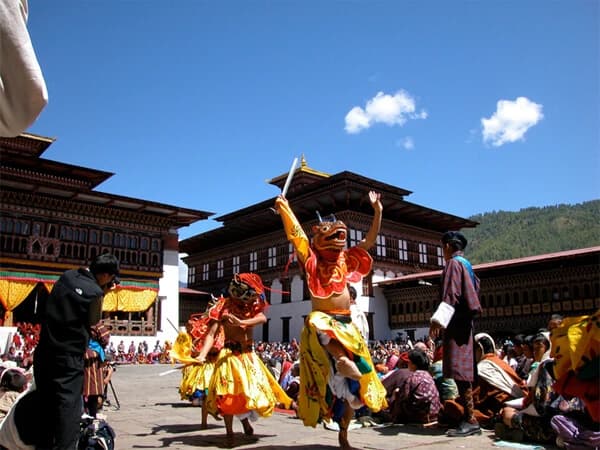 Central Bhutan Tour