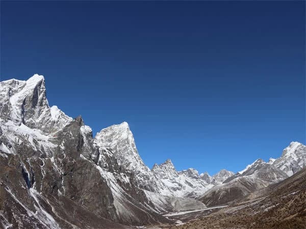 Tashi Lapcha Pass Trek