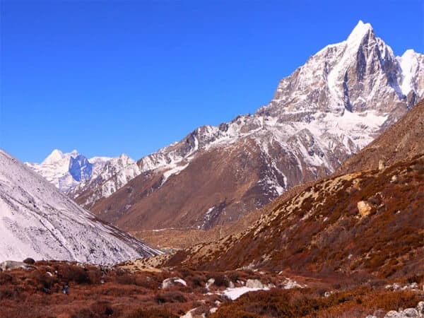 Tsum Valley Rupina La Pass Trek