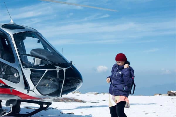Gosainkunda helicopter tour cost