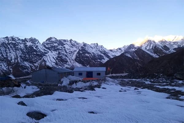 Kanchenjunga circuit trek cost and itinerary for 2025