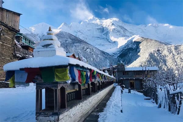 Best season for Tilicho Lake Trek