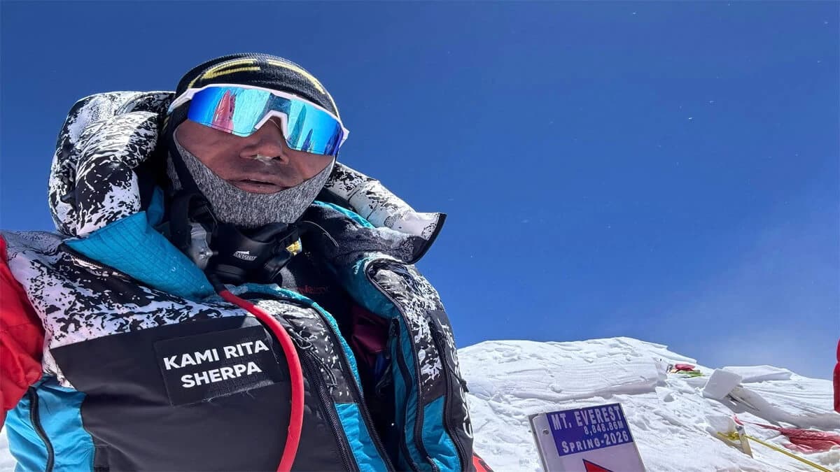 2 PM Rule on Everest