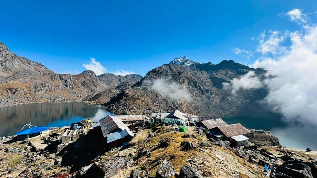 Short Gosaikunda Trek