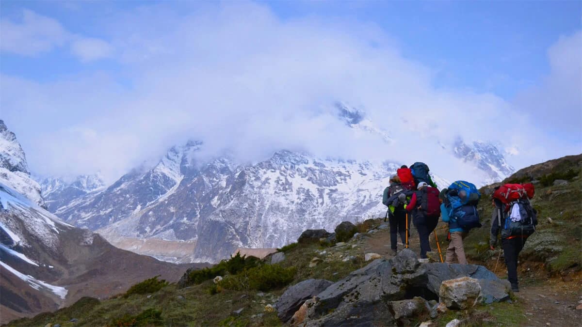 Is Manaslu Harder Than Everest