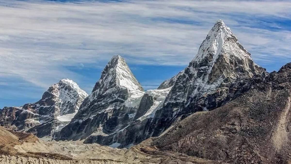 Mount Nirekha Peak Climbing