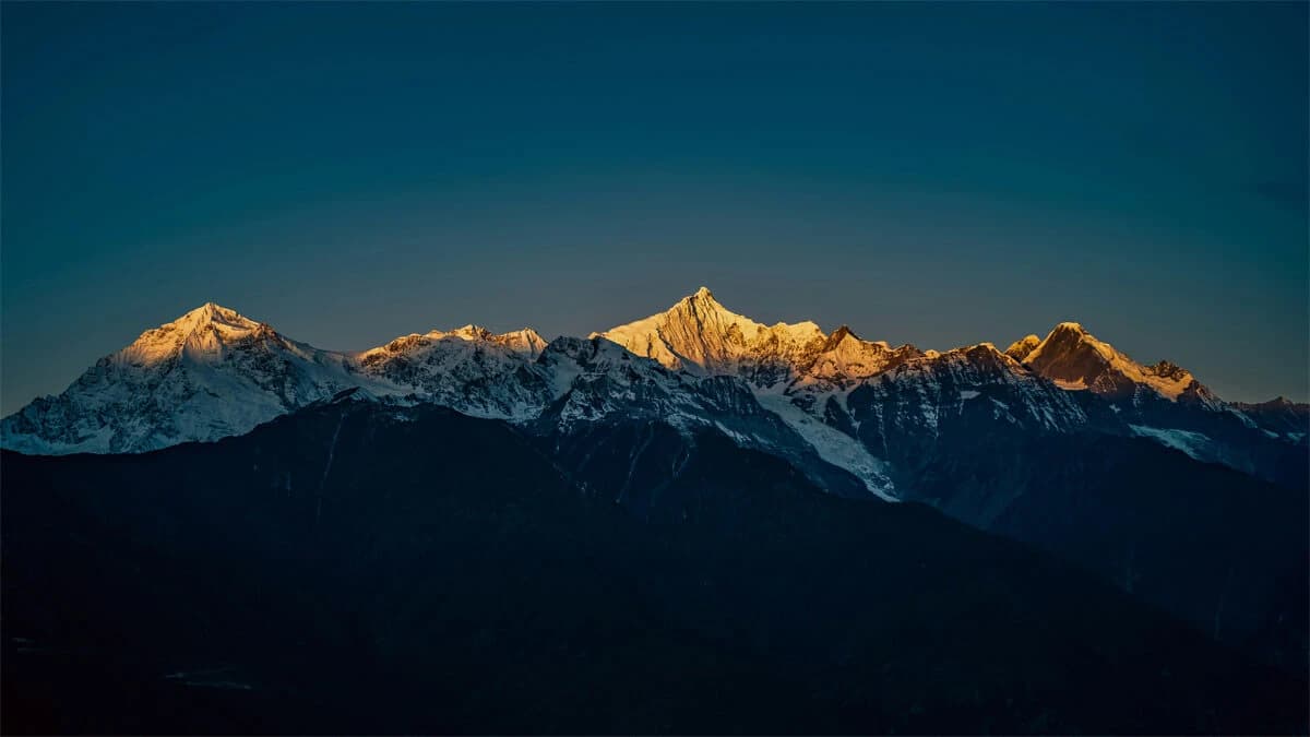 Himalaya Sunrise view trek