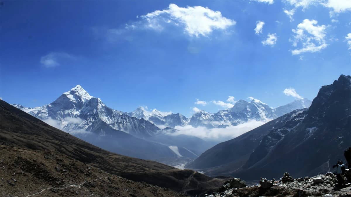 Best Less crowded Trekking Peaks in Nepal