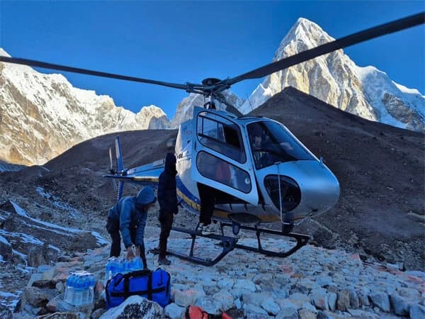 EBC Gokyo Lake Helicopter Tour