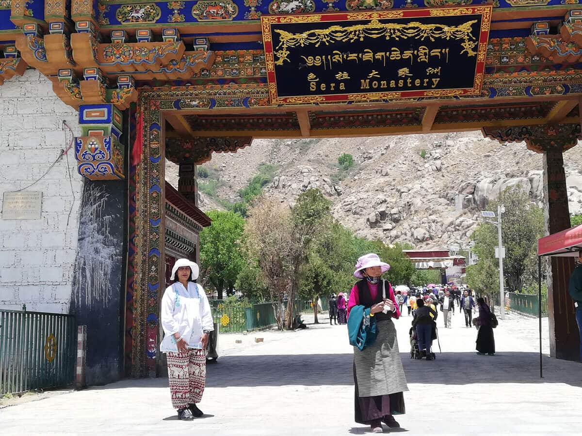 Lhasa Everest Base Camp Tour
